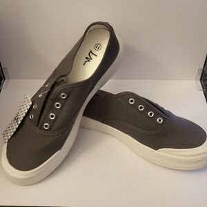 BENEKER Dark Gray Canvas Slip-on Sneakers Size 11